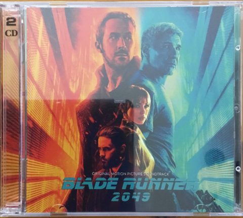 22 Blade Runner 2049 - Original Motion Picture Soundtrack CD